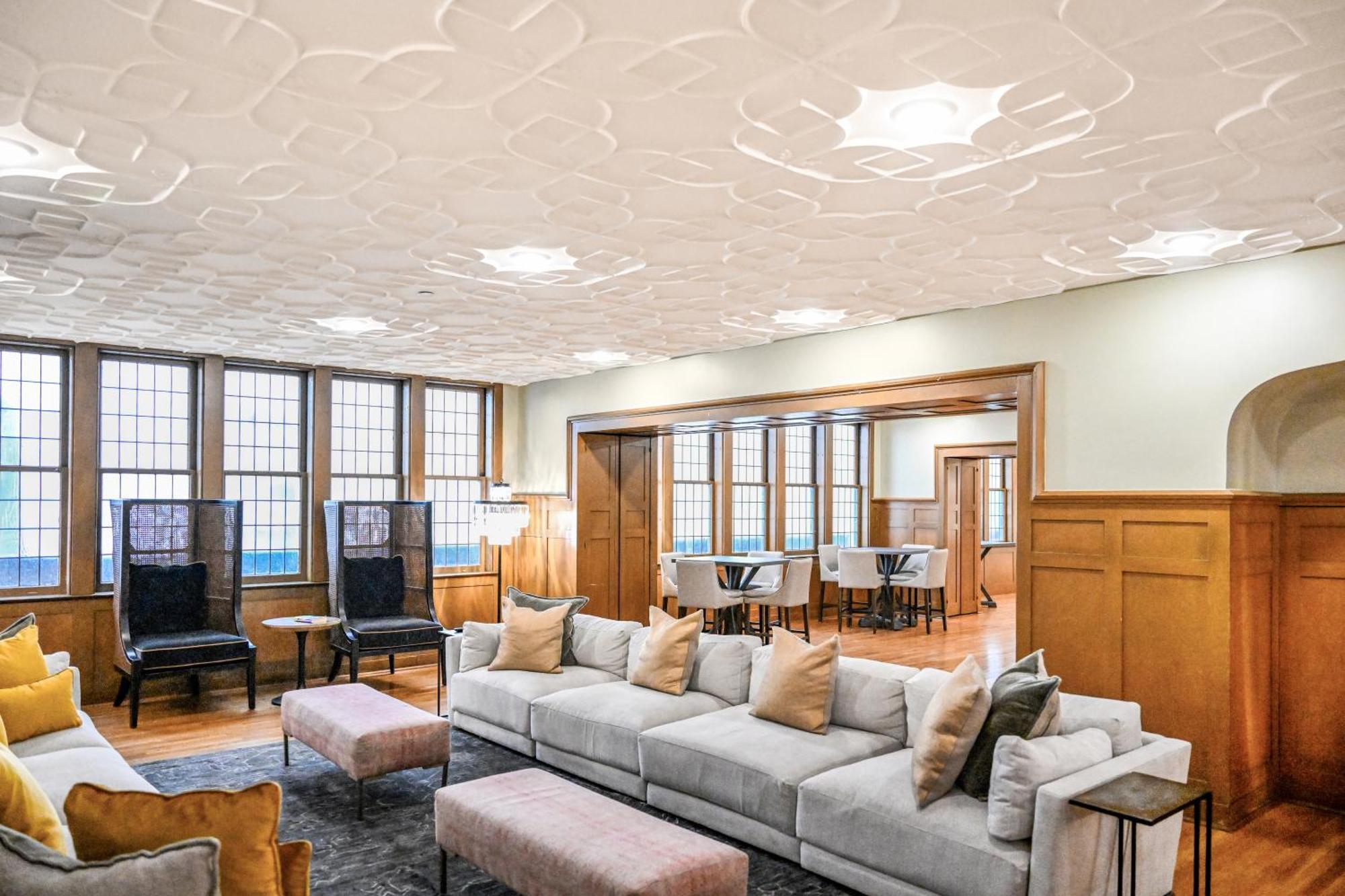 Heart Of Dt With Corner View And With Free Pool & Steam 307 Apartment Cleveland Bagian luar foto